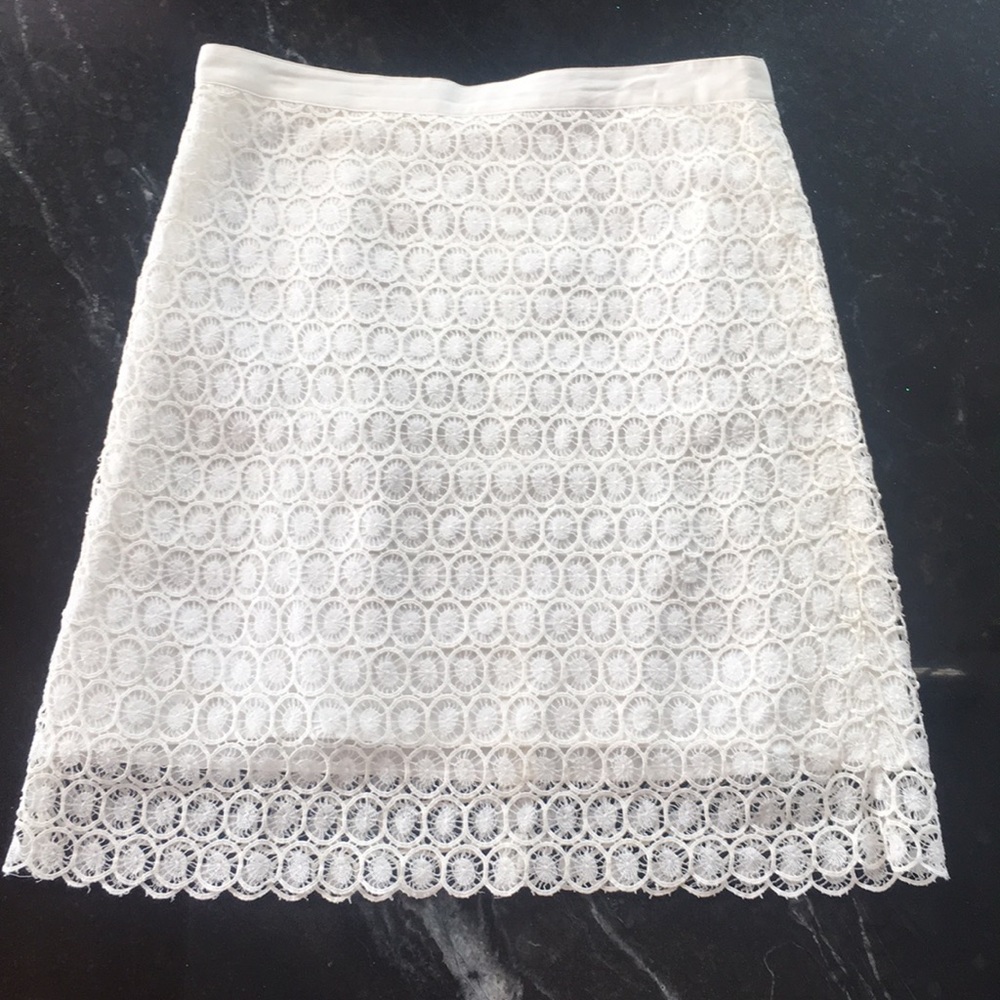 LOFT White Lace pencil skirt